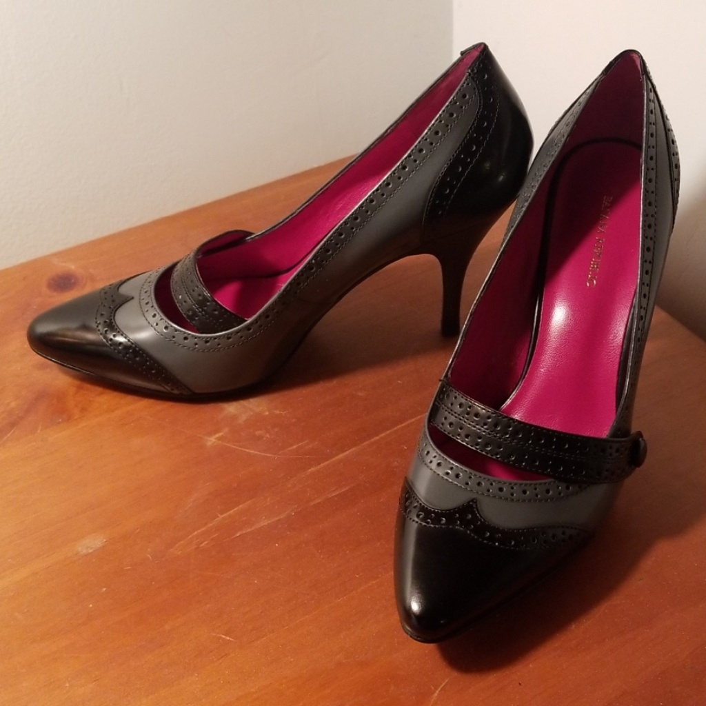 Brand New Banana Republic Pumps